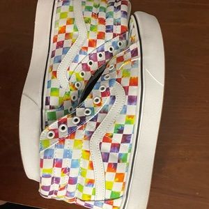 High top men’s vans rainbow checkered
